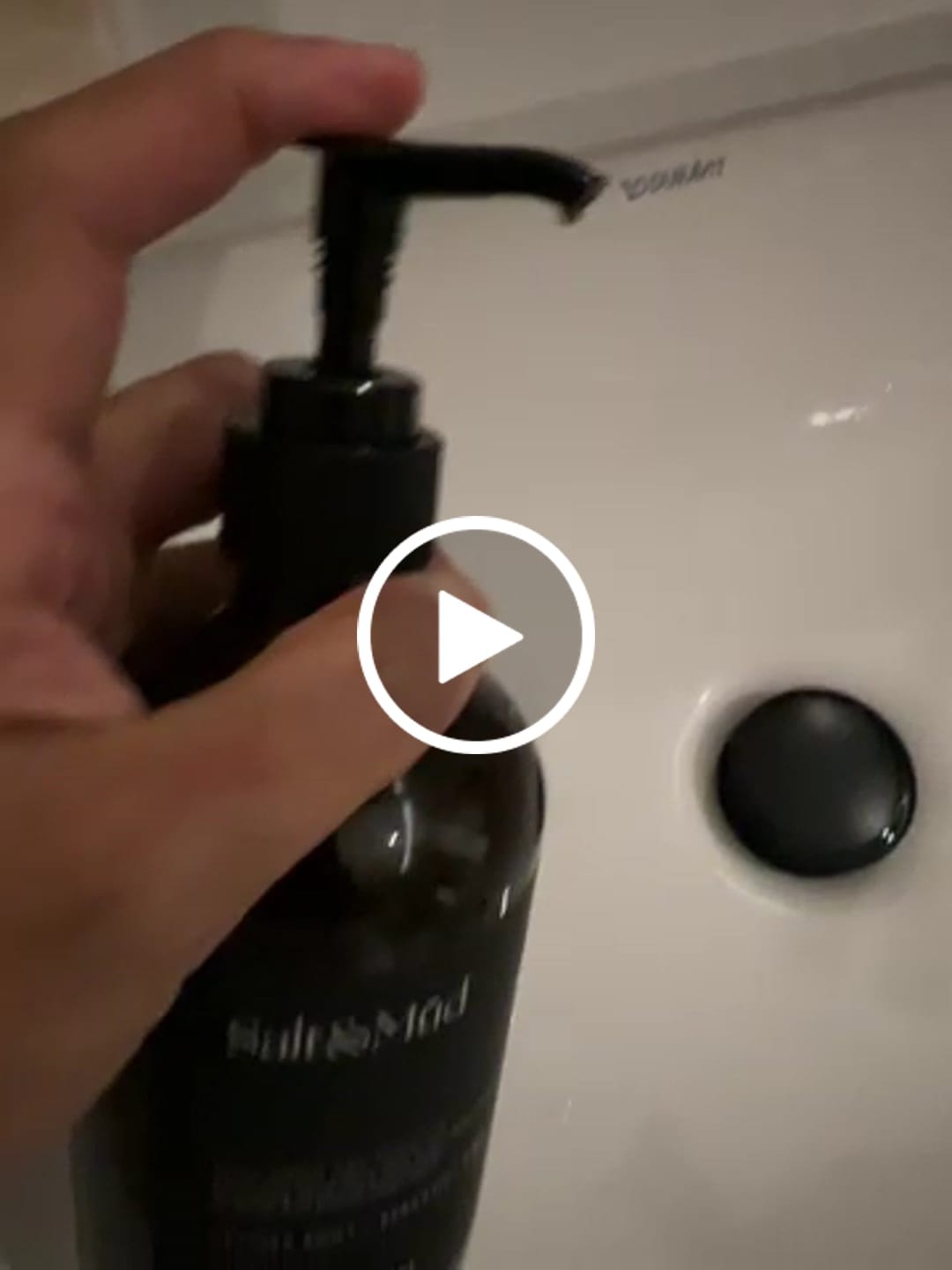 Customer video review of Exfoliating Hand Wash With Dead Sea Minerals 500ml