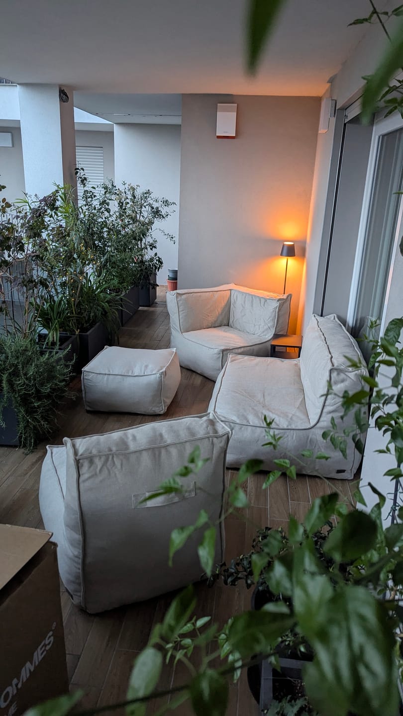 Customer photo review of The Lounge Set