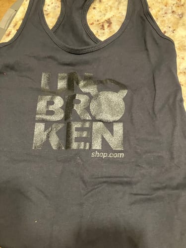 Customer photo review of Tank UBK white print
