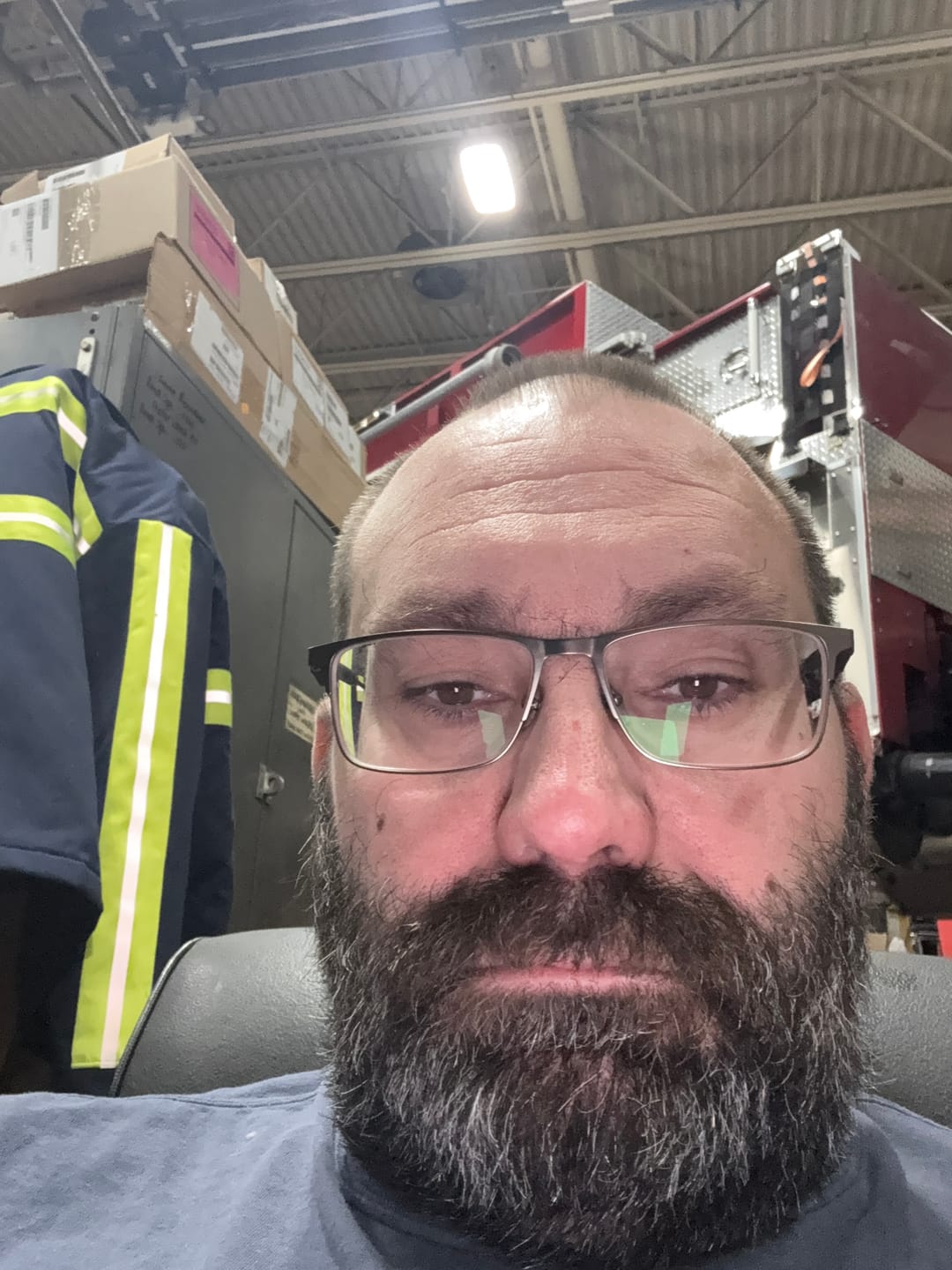 Customer photo review of Jayden | Comfortable Business Titanium Magnetic Clip-on Eyeglasses Sunglasses