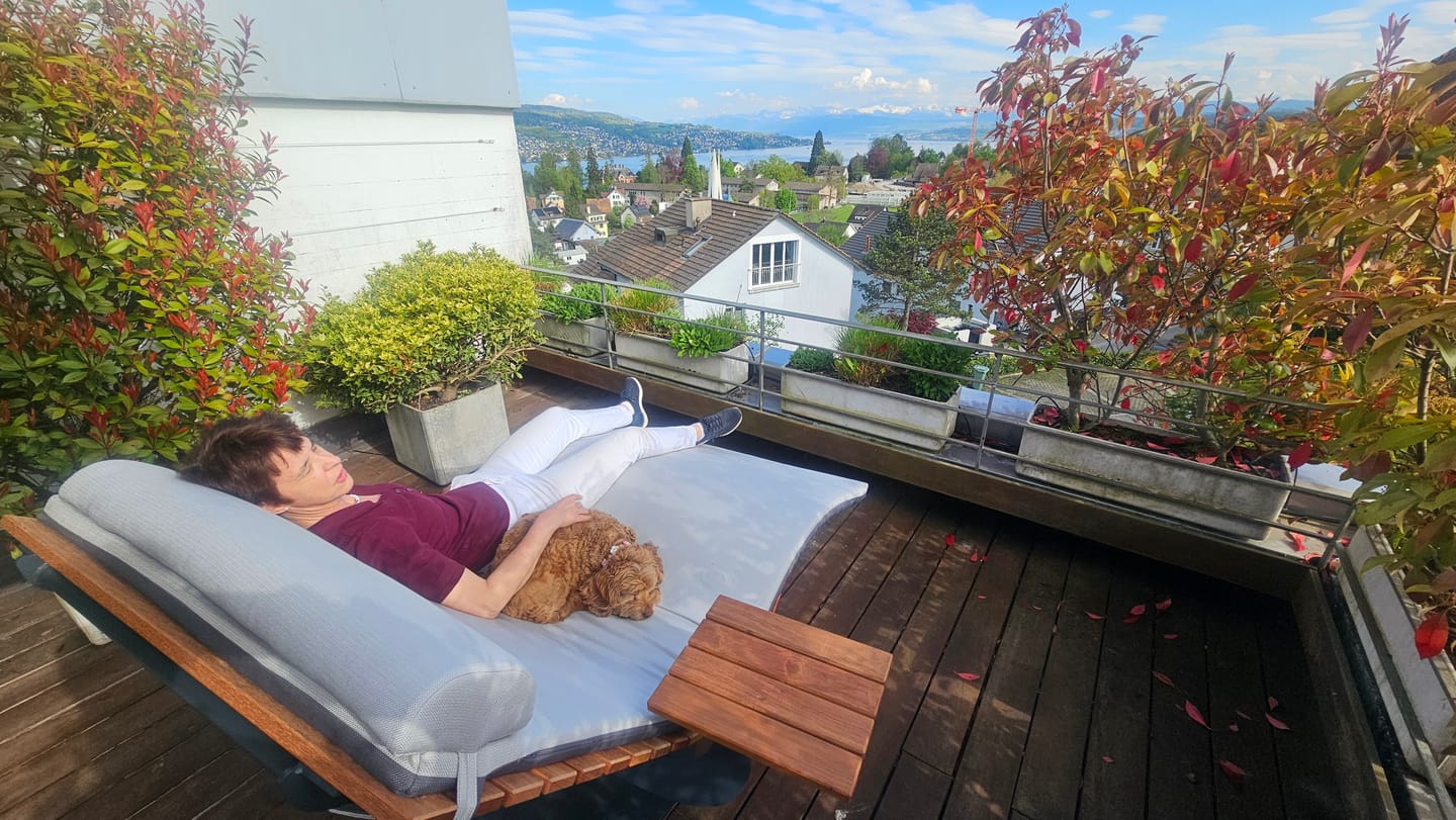 Customer photo review of MEBE Wave Lounge - drehbare Gartenliege für 2 Personen