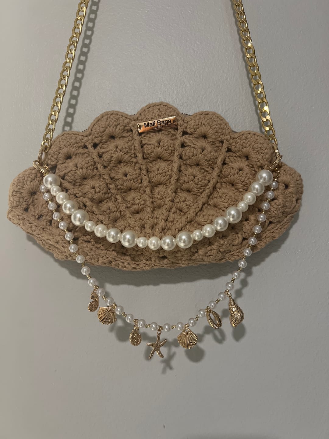 Customer photo review of Arabella clam shell beige