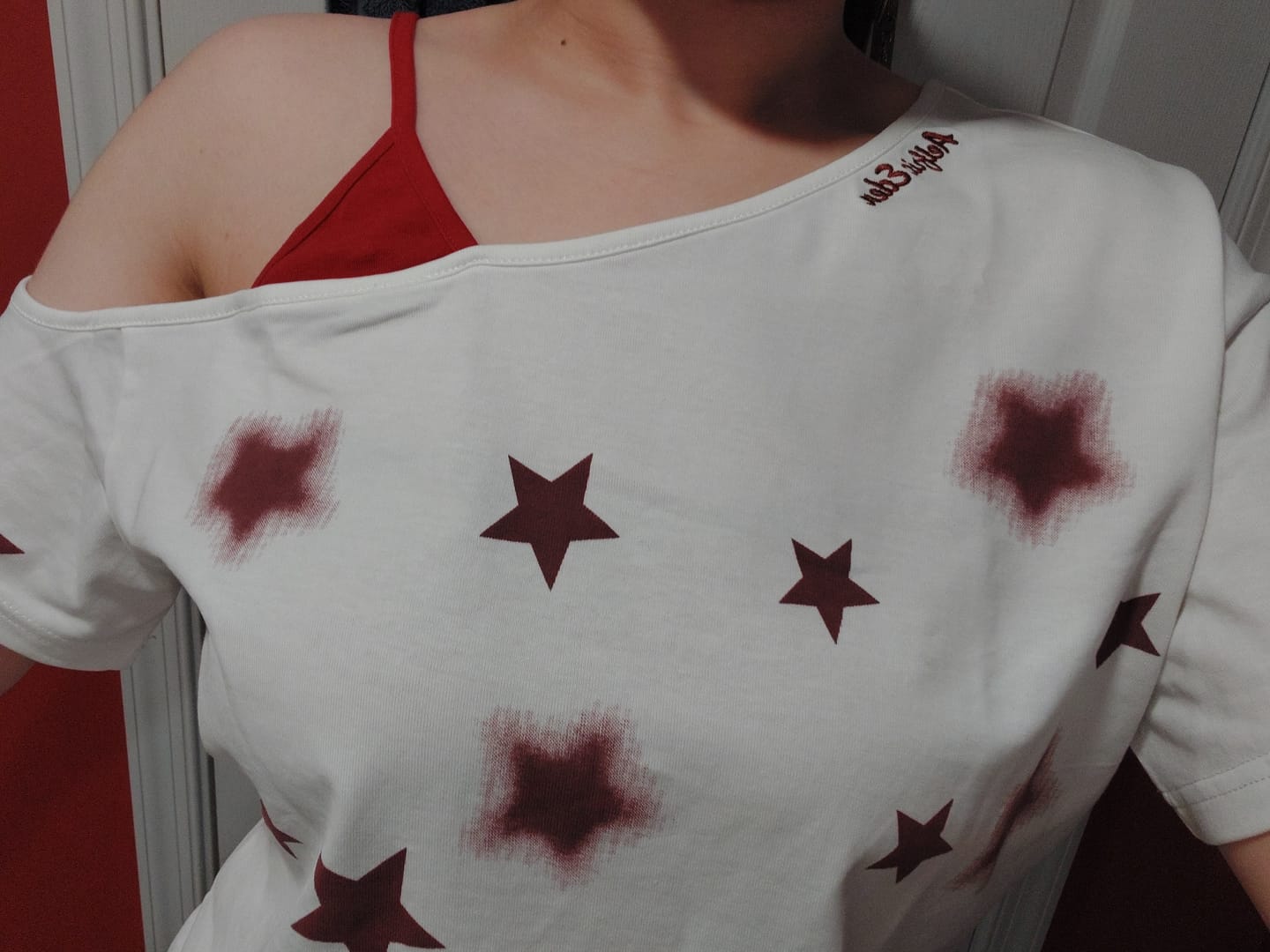 Customer photo review of Aelfric Eden Star Graphic Off-The-Shoulder Tee