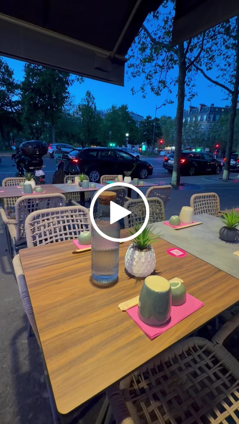 Customer video review of Cosy & Trendy Karaf met Kurk - Waterkaraf - Raya - Blauw - 1 Liter