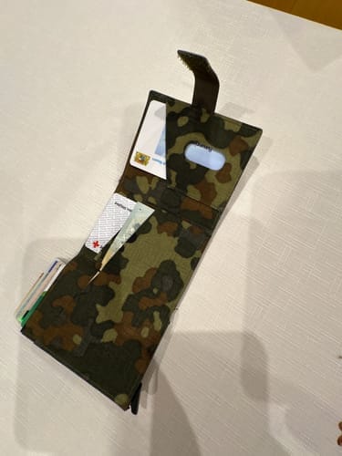 Customer photo review of Tactical Wallet MK2 - 5-Farben Flecktarn