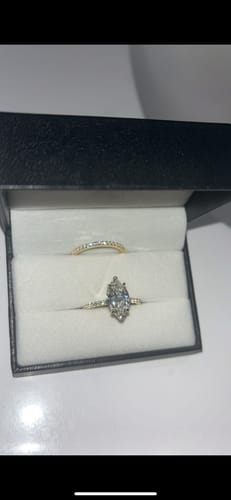 Customer photo review of 4.0Ct Marquise Cut Wedding Ring Set Travel Ring With Classic Wedding Band