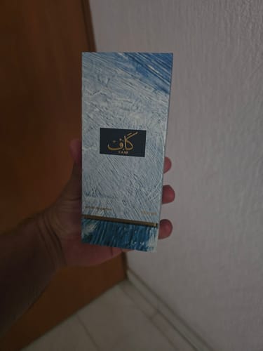 Reseña con foto de un cliente sobre Perfume Ahmed al Maghribi KAAF 100ML XDP