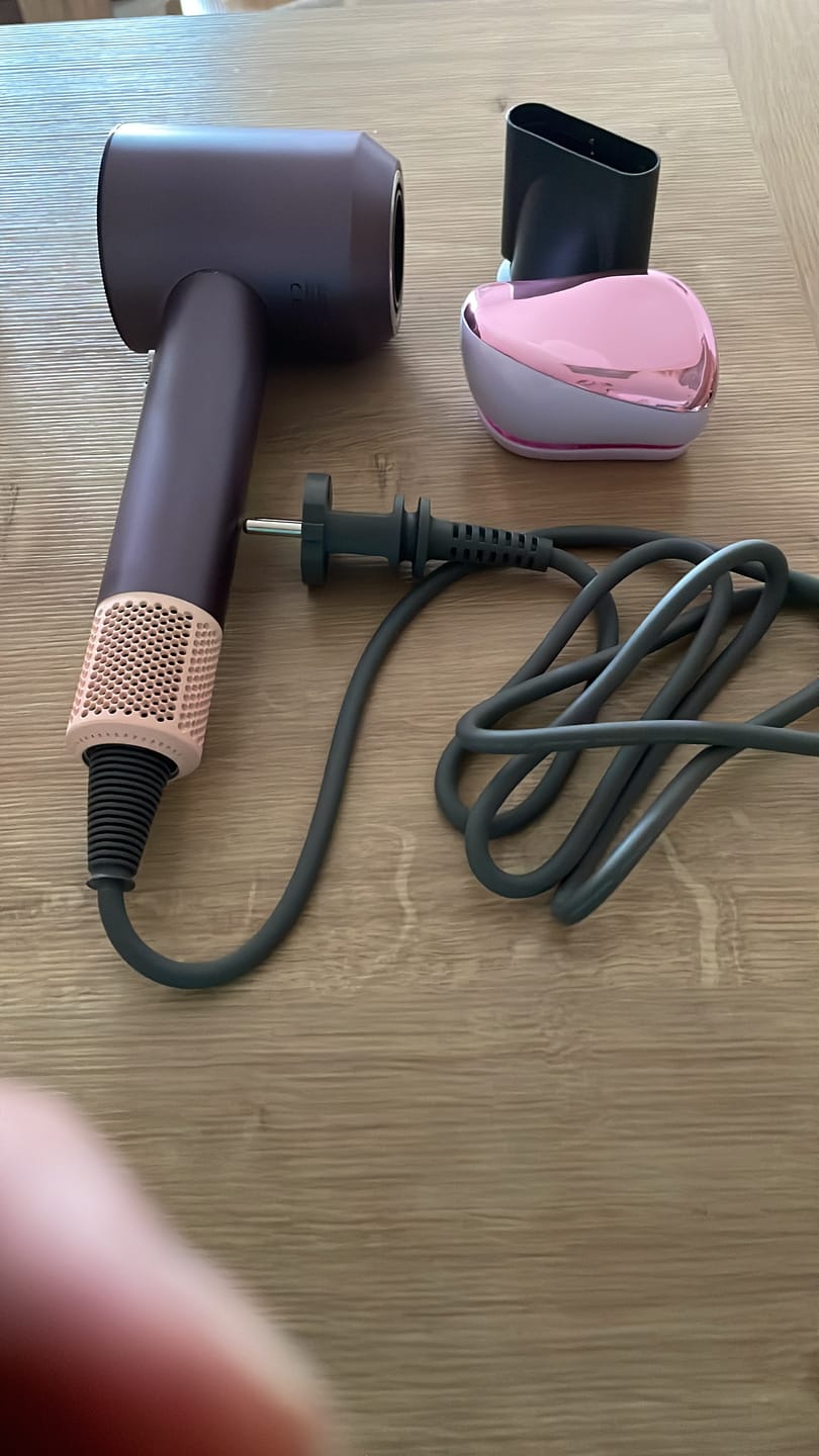 Customer photo review of AirSonic® Limited Edition