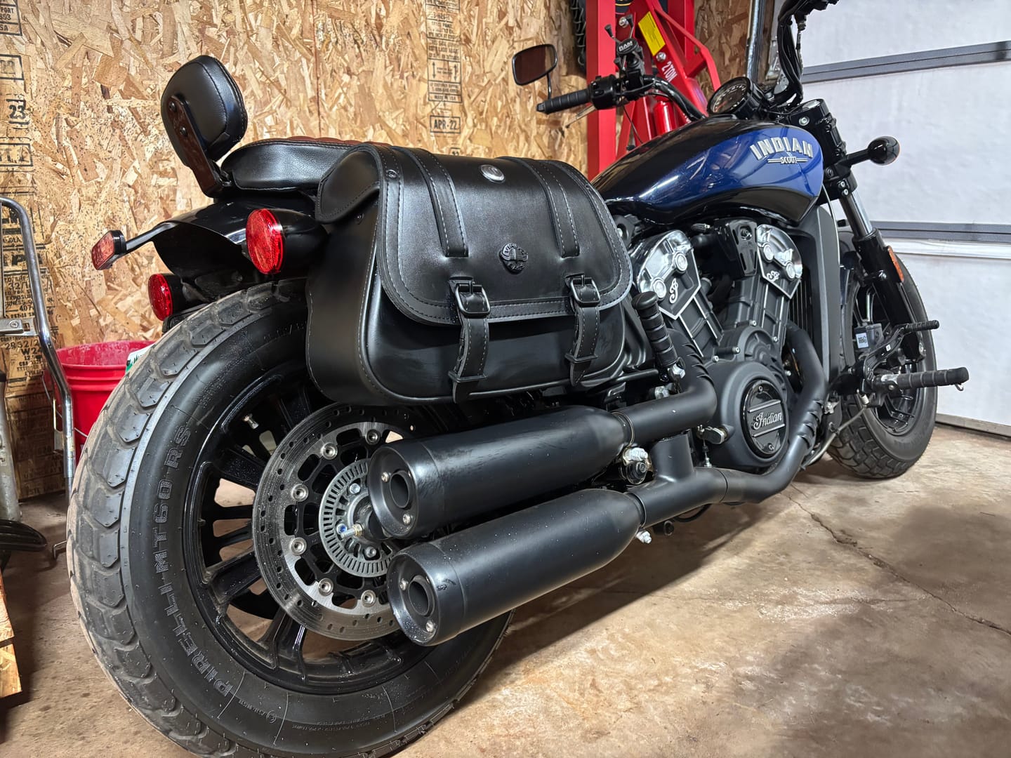 Customer photo review of 25L - SpiritBlade Large Indian Scout Bobber Leather Motorcycle Saddlebags