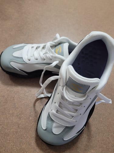 Customer photo review of Hickory - Wide Toe Sneakers