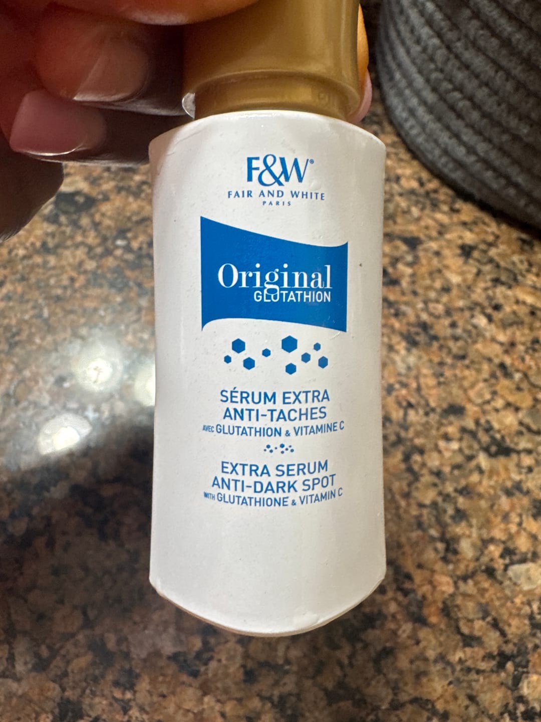 Customer photo review of Fair and White Glutathion Extra Serum Anti-Dark Spot 30ml / 1.01 Fl Oz