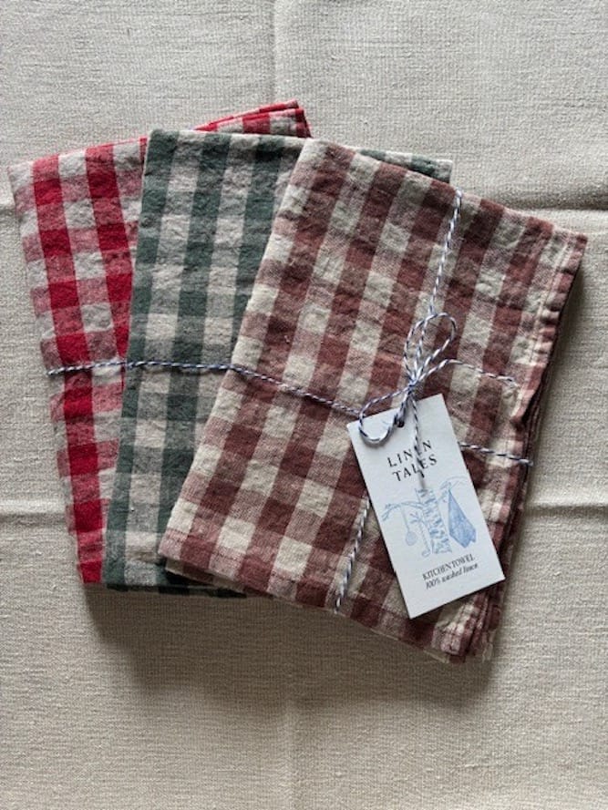 Customer photo review of Chocolate Gingham Linen Kitchen Towel