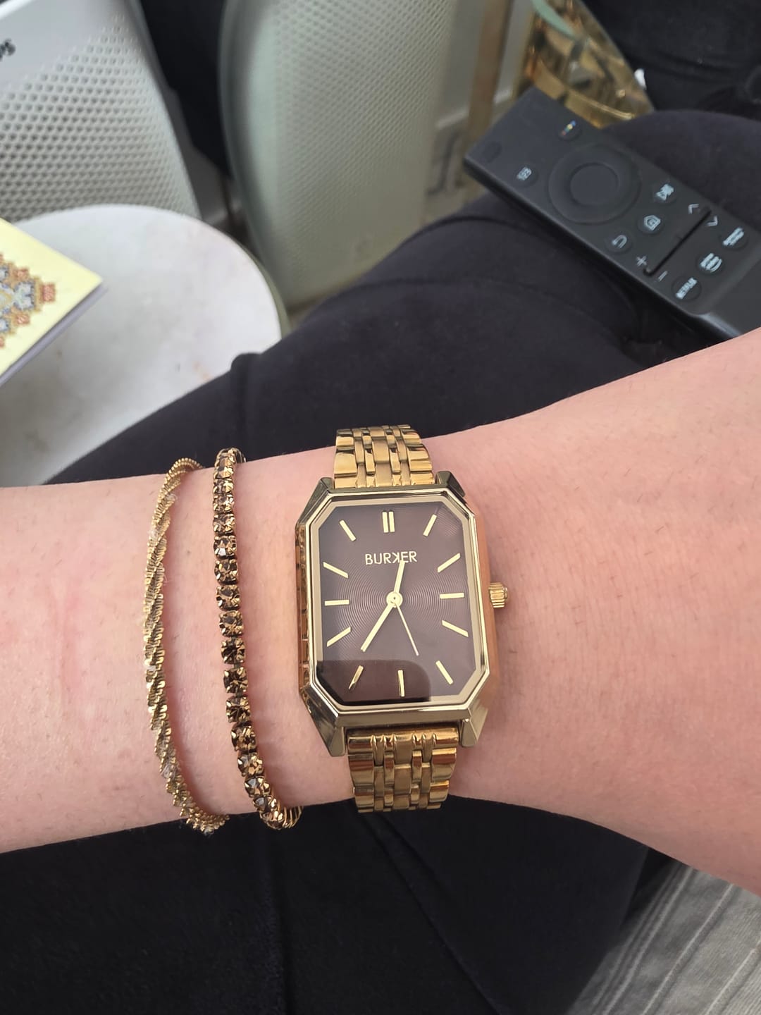 Customer photo review of Isabell Gold Brown