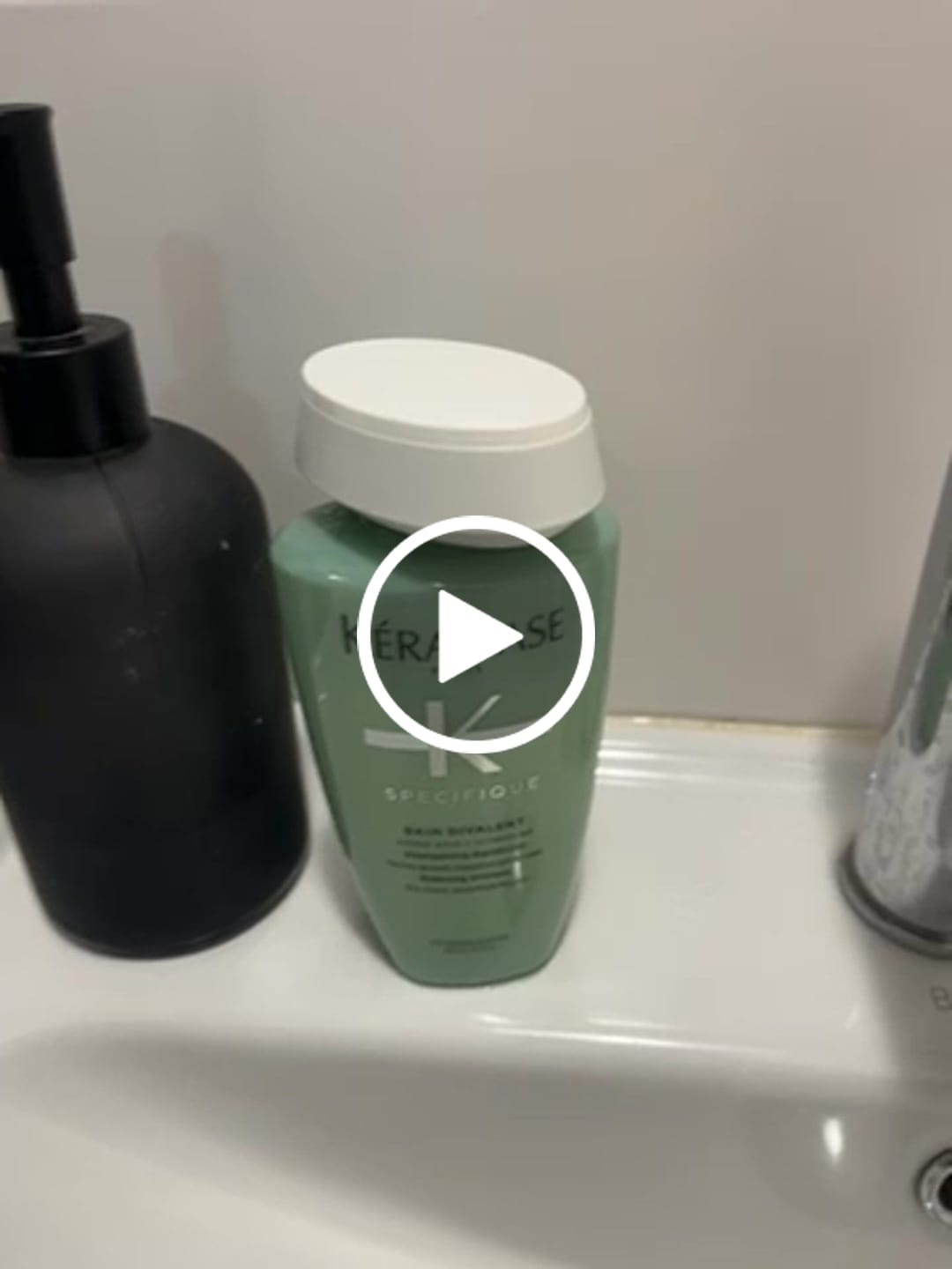 Customer video review of Kerastase Specifique Bain Divalent Balancing Shampoo 250ml