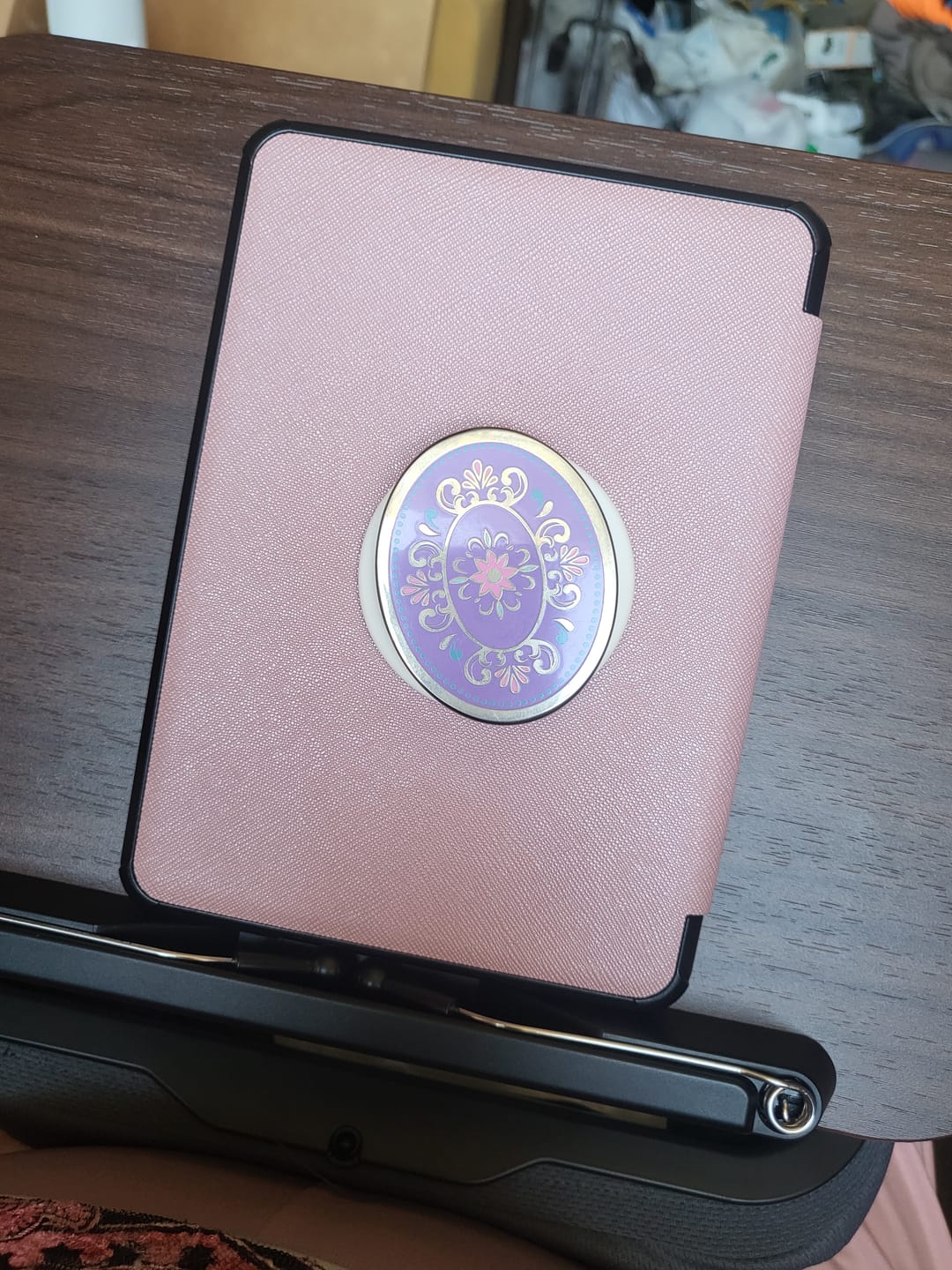 Customer photo review of Literati Clingie - Wisteria