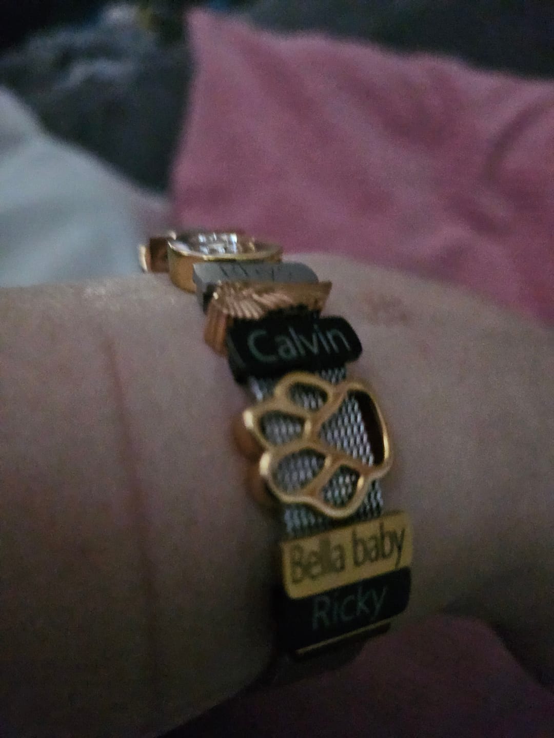 Customer photo review of Mesh charm name gold