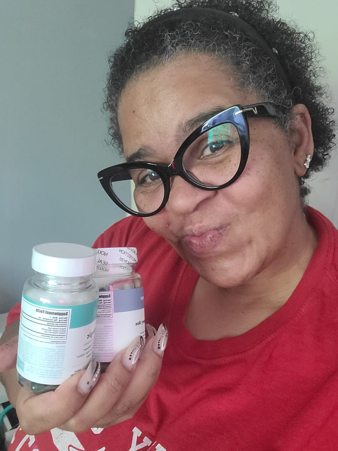 Customer photo review of Slippery Box - Slippery Elm Bark Vaginal Moisturizer Capsule - 3 pk