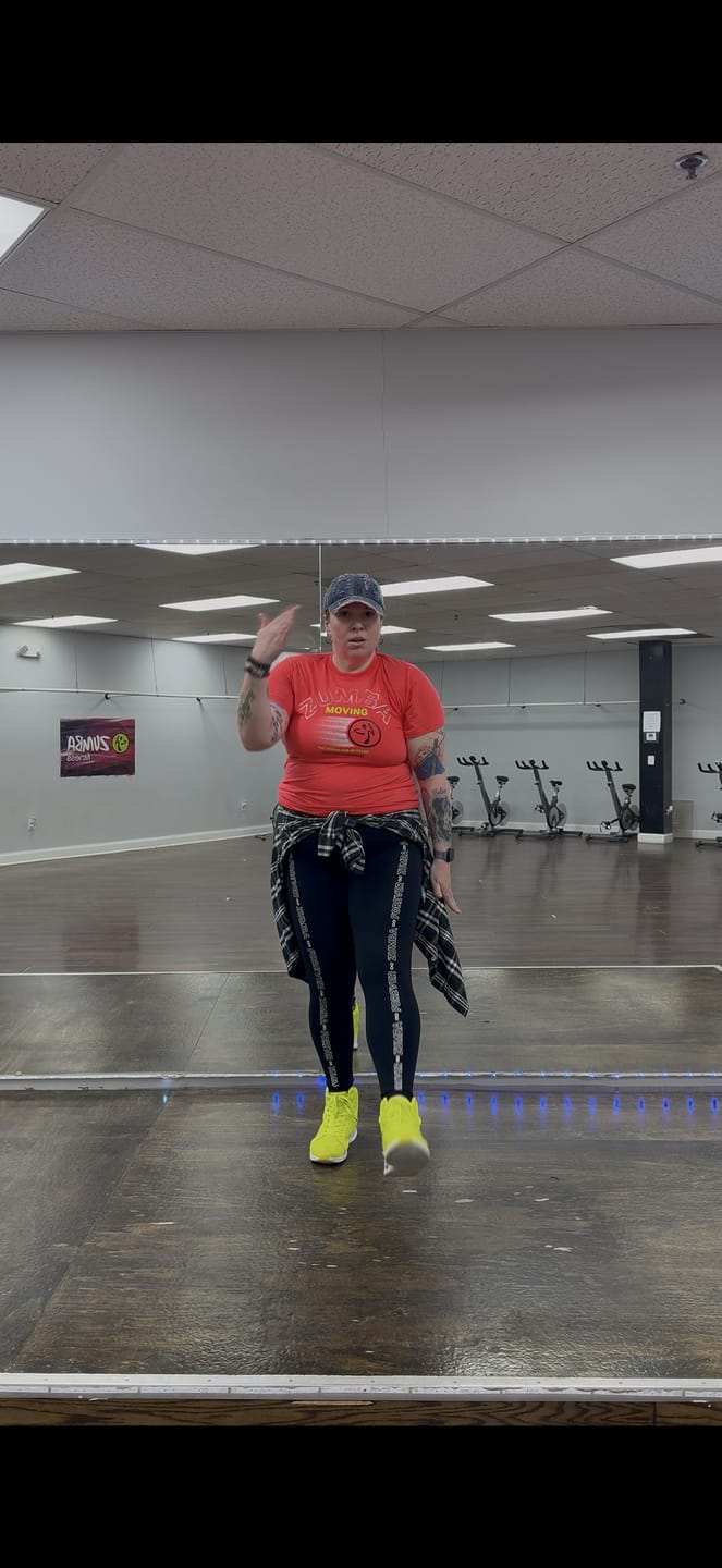 Customer photo review of Zumba 25 Unisex Crew Neck Tee