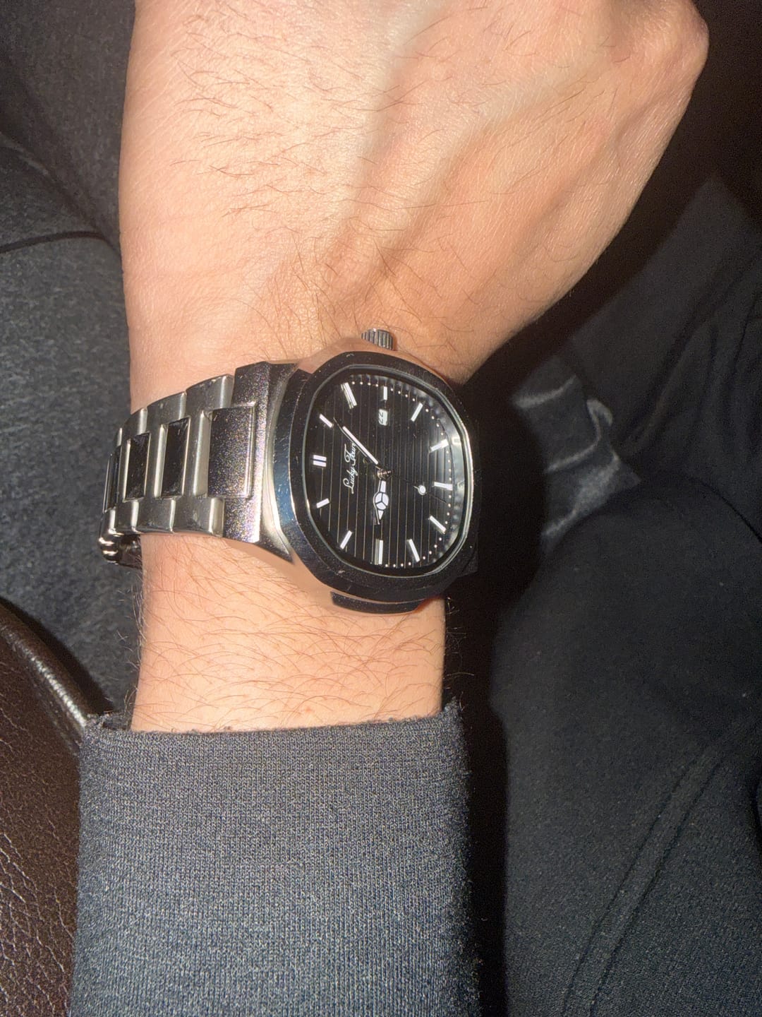 Customer photo review of Lucky Fours® Caspian