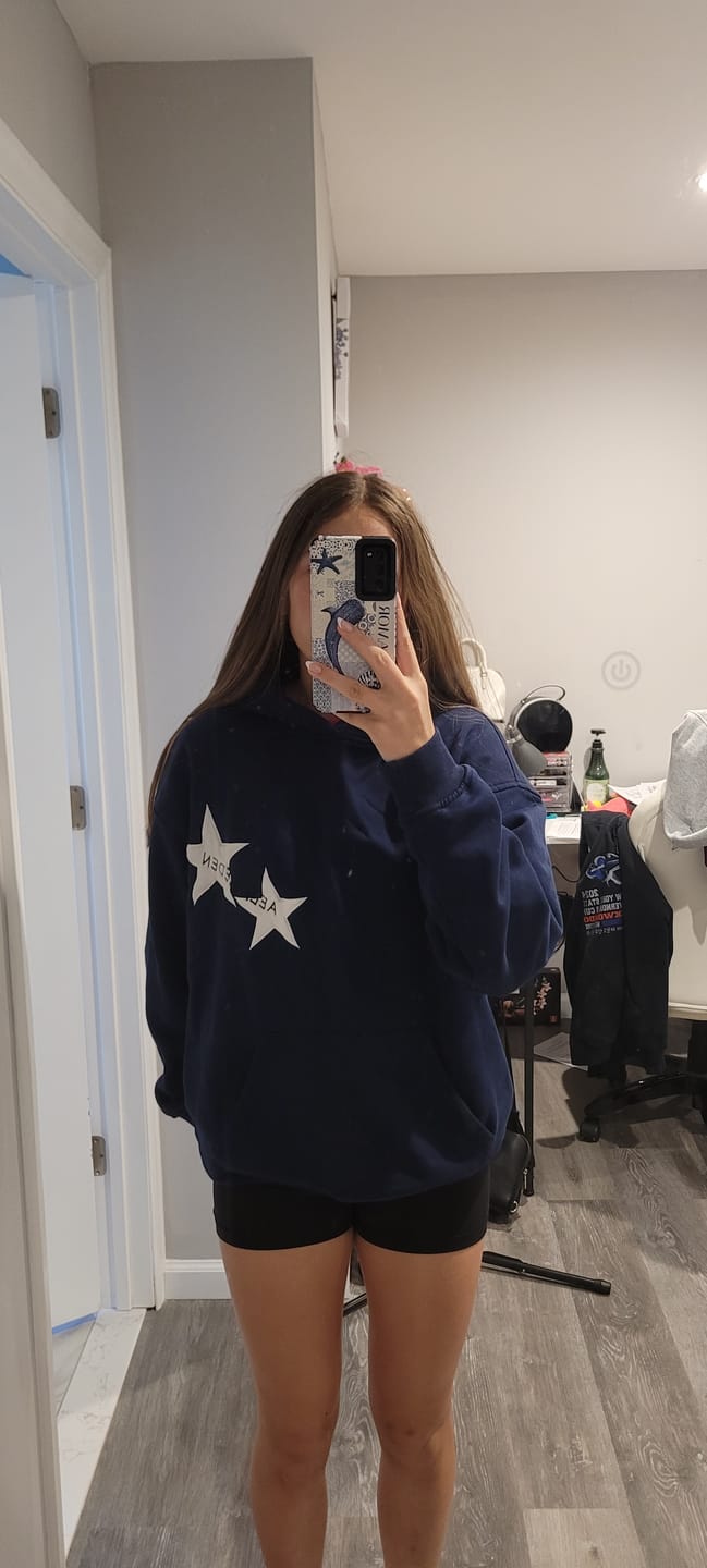 Customer photo review of Aelfric Eden Star Color Contrast Hoodie