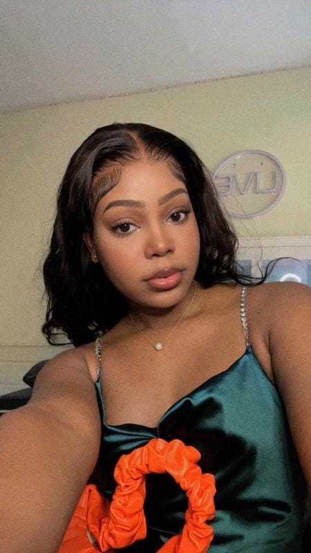 Customer photo review of Wavymy Wear Go Glueless Lace Wigs Pre-cut HD Lace Wigs Human Hair Pre-plucked Natural Hairline 180% Density