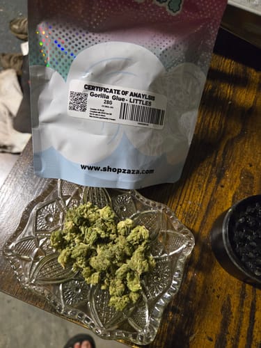 Customer photo review of Gorilla Glue - 28 Grams Littles - Indica