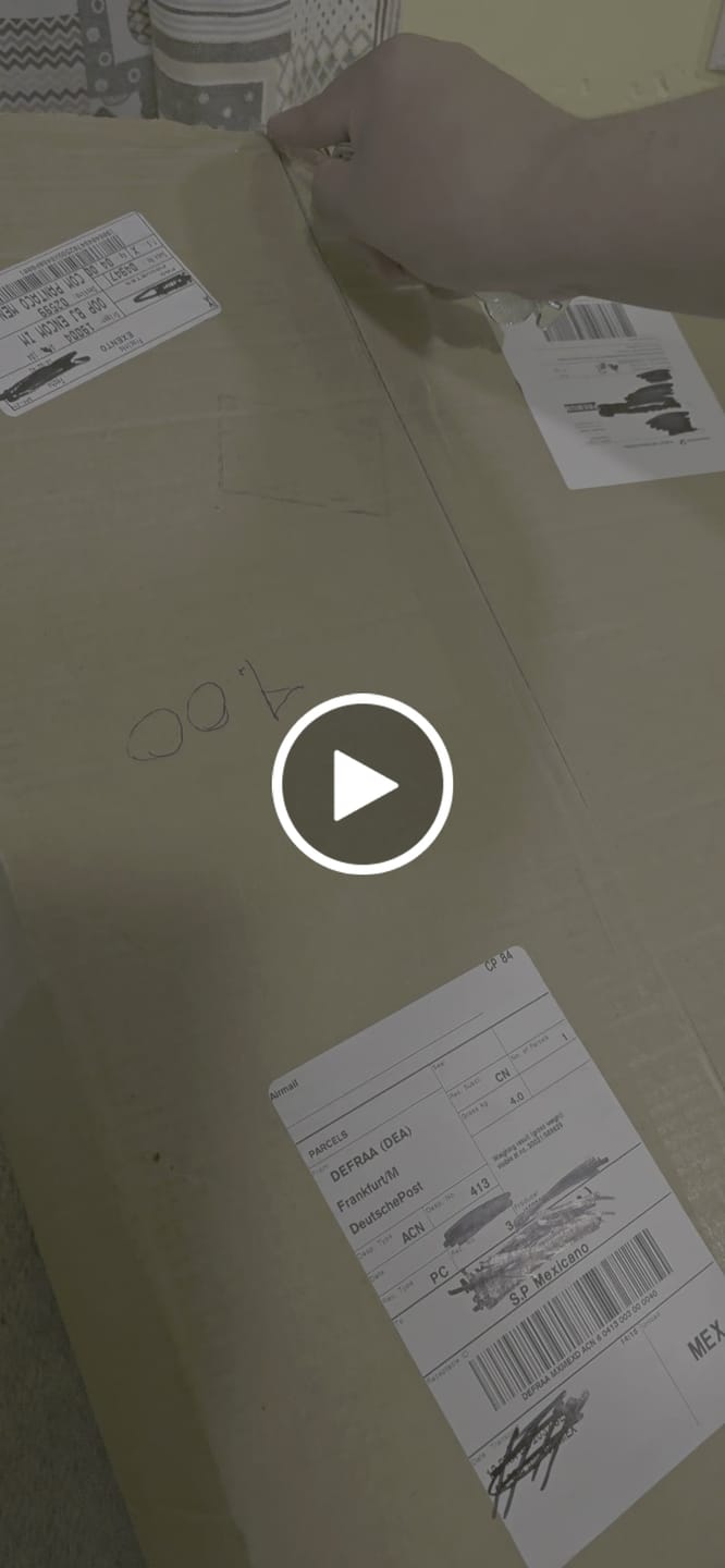 Customer video review of Lunar Shadow 9-Pocket Trading Card Binder
