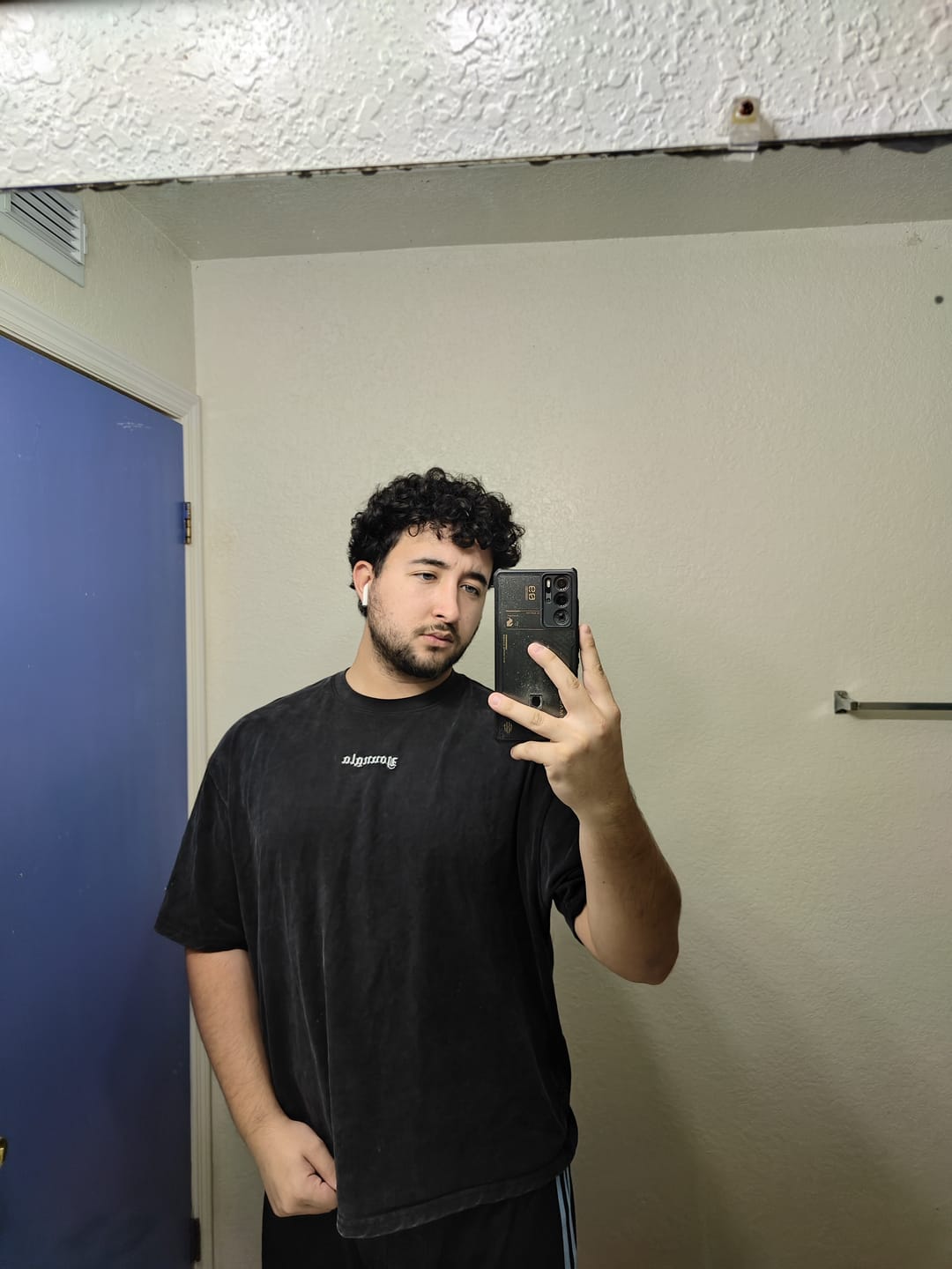 Customer photo review of 4293 - Core Relaxed Tees