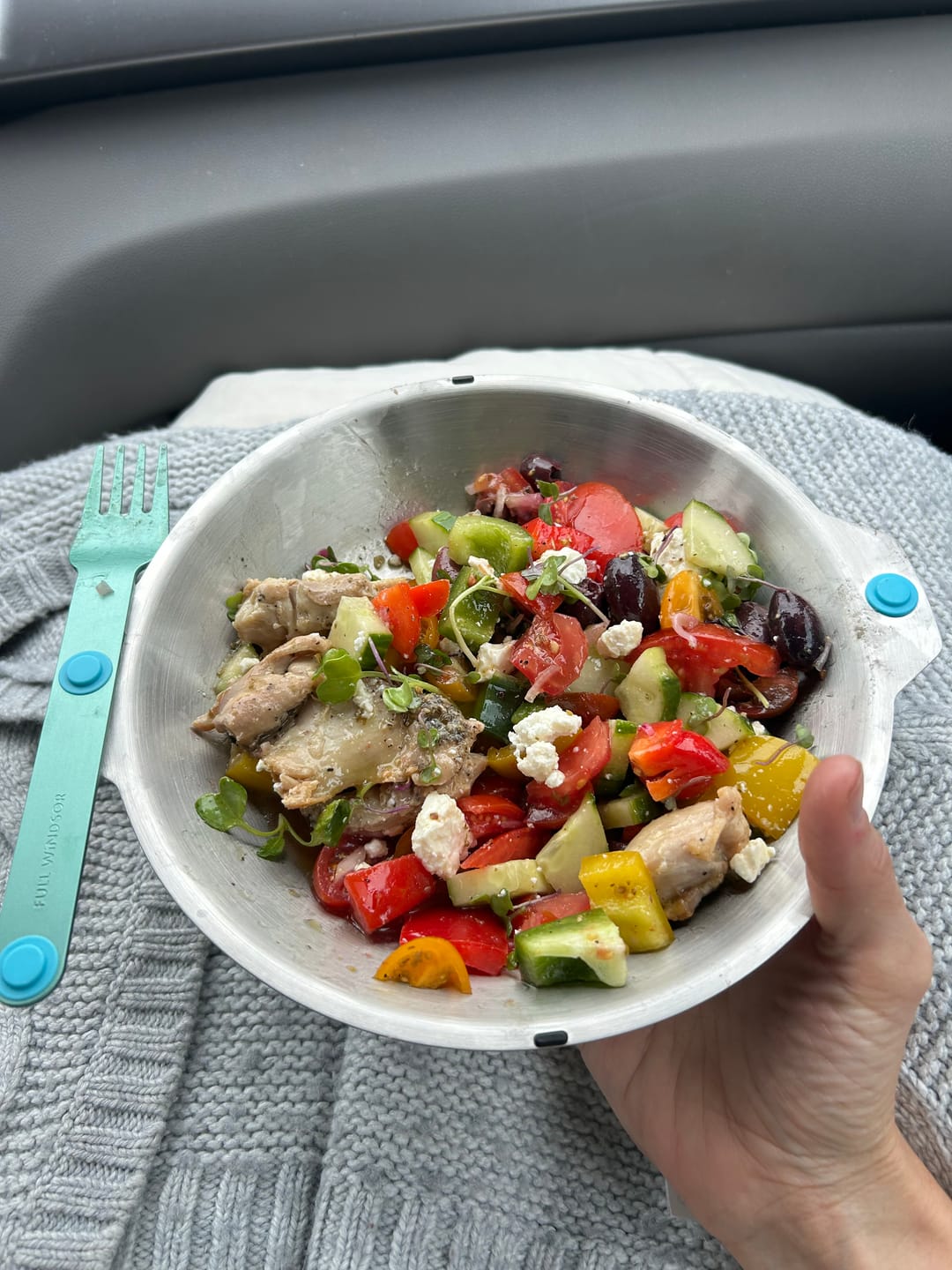 Customer photo review of Magware - Magnetic Bowls /Plates /Cutlery Family Set (35 PCS)