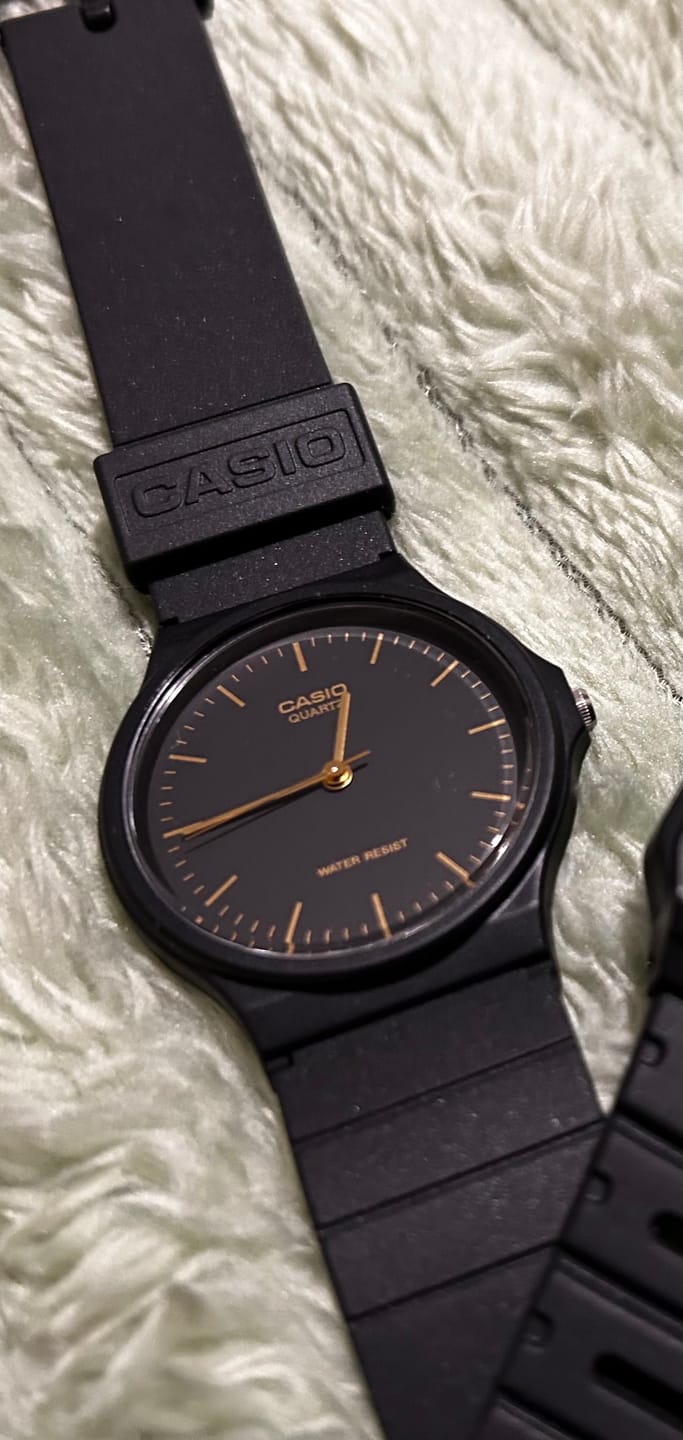 Customer photo review of Reloj Casio Vintage MQ-24-1ELDF Negro Flat