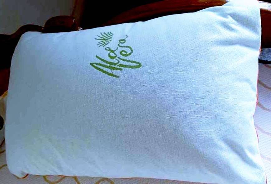 Customer photo review of Flo Adjustable Pillow (Fibre)
