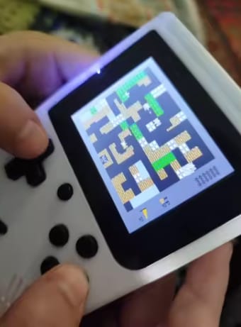 Customer photo review of Retro Spielekonsole Handheld | 400 Spiele integriert