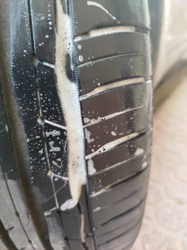 Customer photo review of Tubeless Tyre Repair Kit Screws (Emergency Puncture Fix)