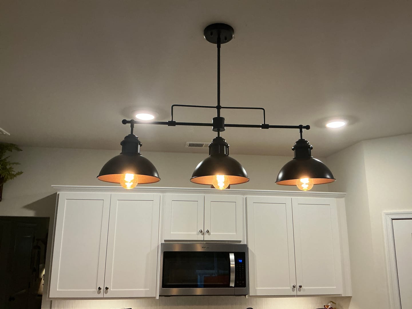 Customer photo review of Modern Farmhouse 3-light Island Pot Lid Dome Pendant