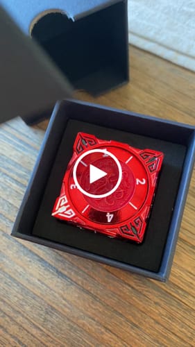 Customer video review of Masters Dice Relic #000 – Class Legacy Spinner | 7 -in-1 Dual-Spinner Metal Dice