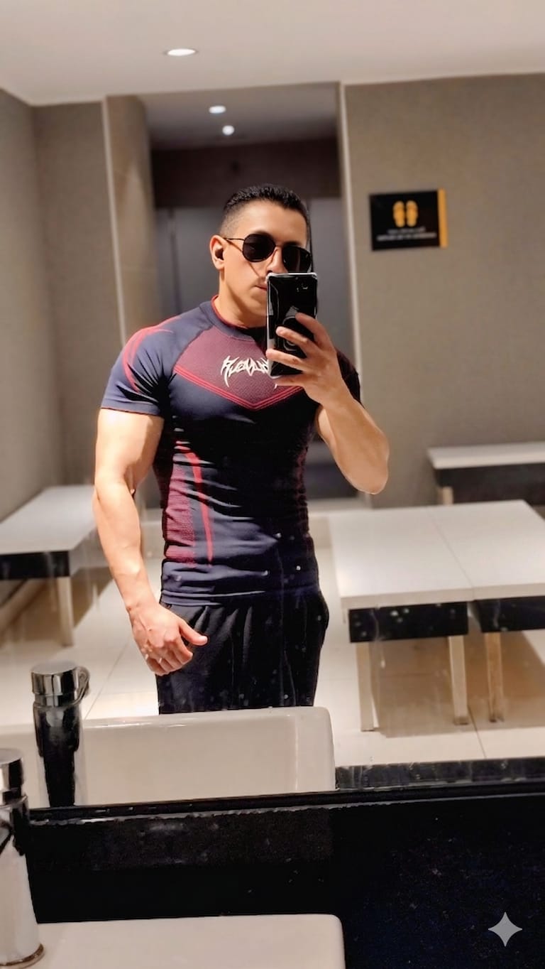 Customer photo review of 4065 - Warrior X Compression Tees