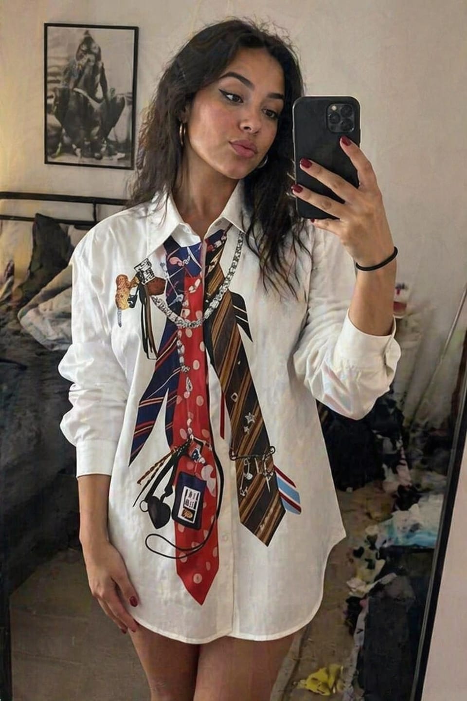 Customer photo review of Loose Three-Quarter Sleeves Buttoned Contrast Color Printed Split-Joint Lapel Blouses&Shirts Tops