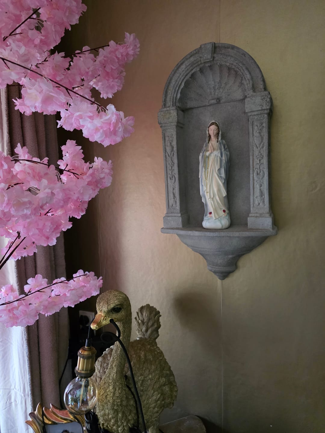 Customer photo review of Wandkapel Boog | Klassieke Wanddecoratie Grijs