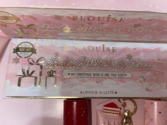 Customer photo review of P.Louise Naughty And Nice Lipstick Palettes
