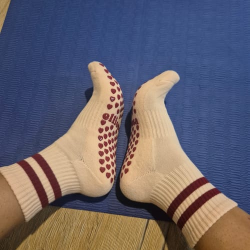 Customer photo review of Dual-Direction Grip Stripes - Soft Pink