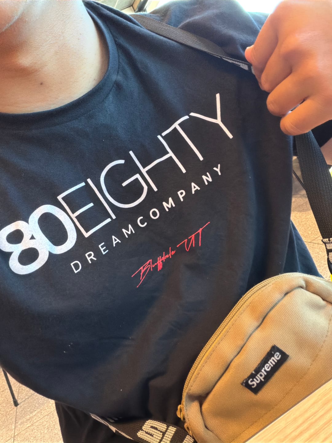 Customer photo review of 80Eighty® Tech Shirt