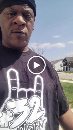 Customer video review of 32 GANG BUDGET TEE