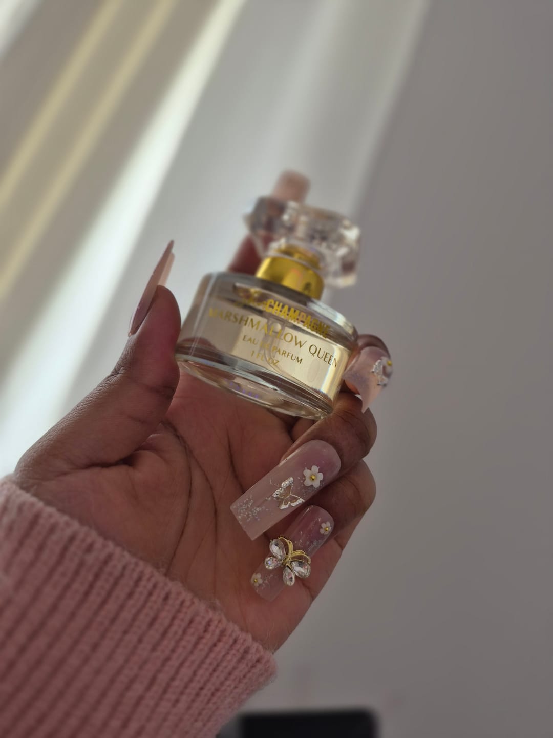 Customer photo review of MARSHMALLOW QUEEN