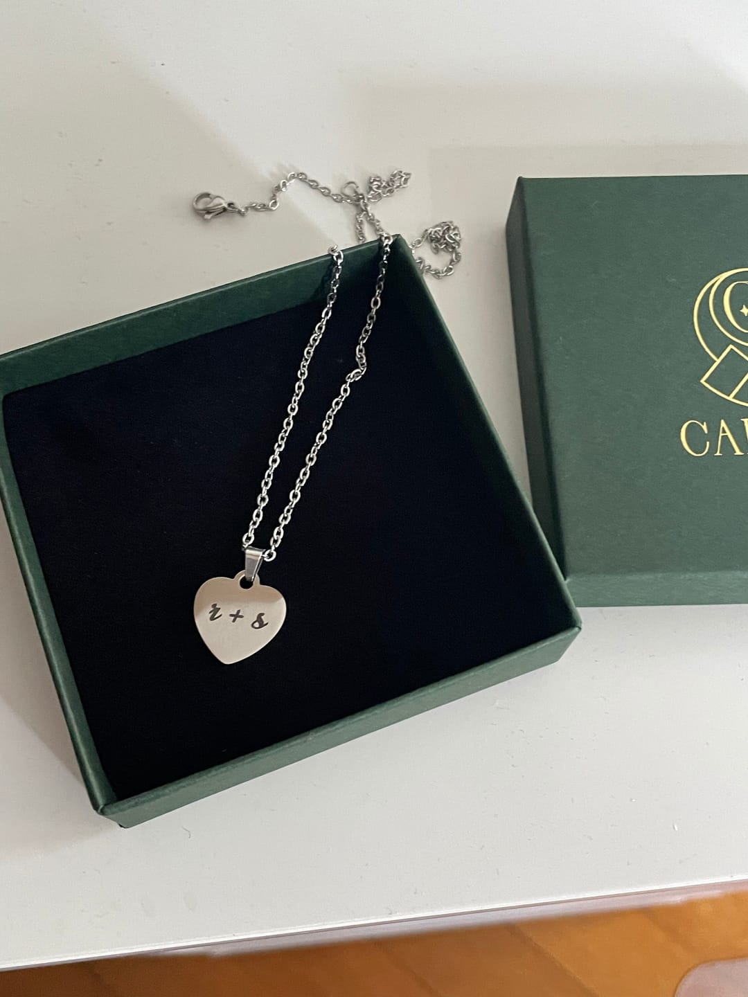 Customer photo review of Herz Halskette mit Gravur