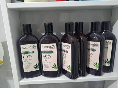 Customer photo review of Acondicionador Nutrición Aloe & Cannabis Oil 350ml