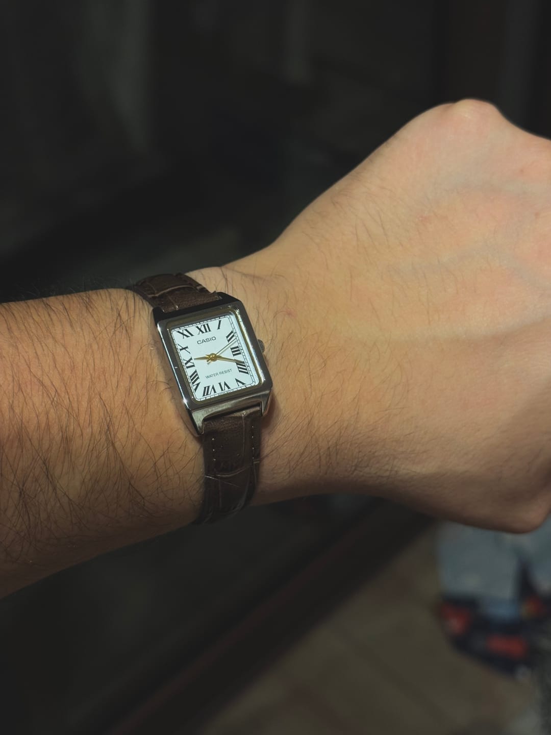 Customer photo review of Reloj Casio Tank Análogo LTP-V007L-7B2UDF Cuero Dial Blanco