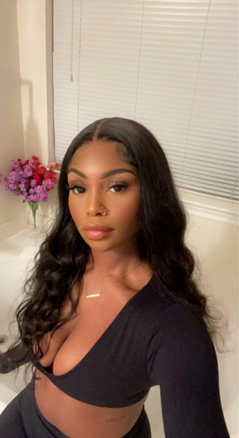 Customer photo review of Wavymy Wear Go Glueless Lace Wigs Pre-cut HD Lace Wigs Human Hair Pre-plucked Natural Hairline 180% Density