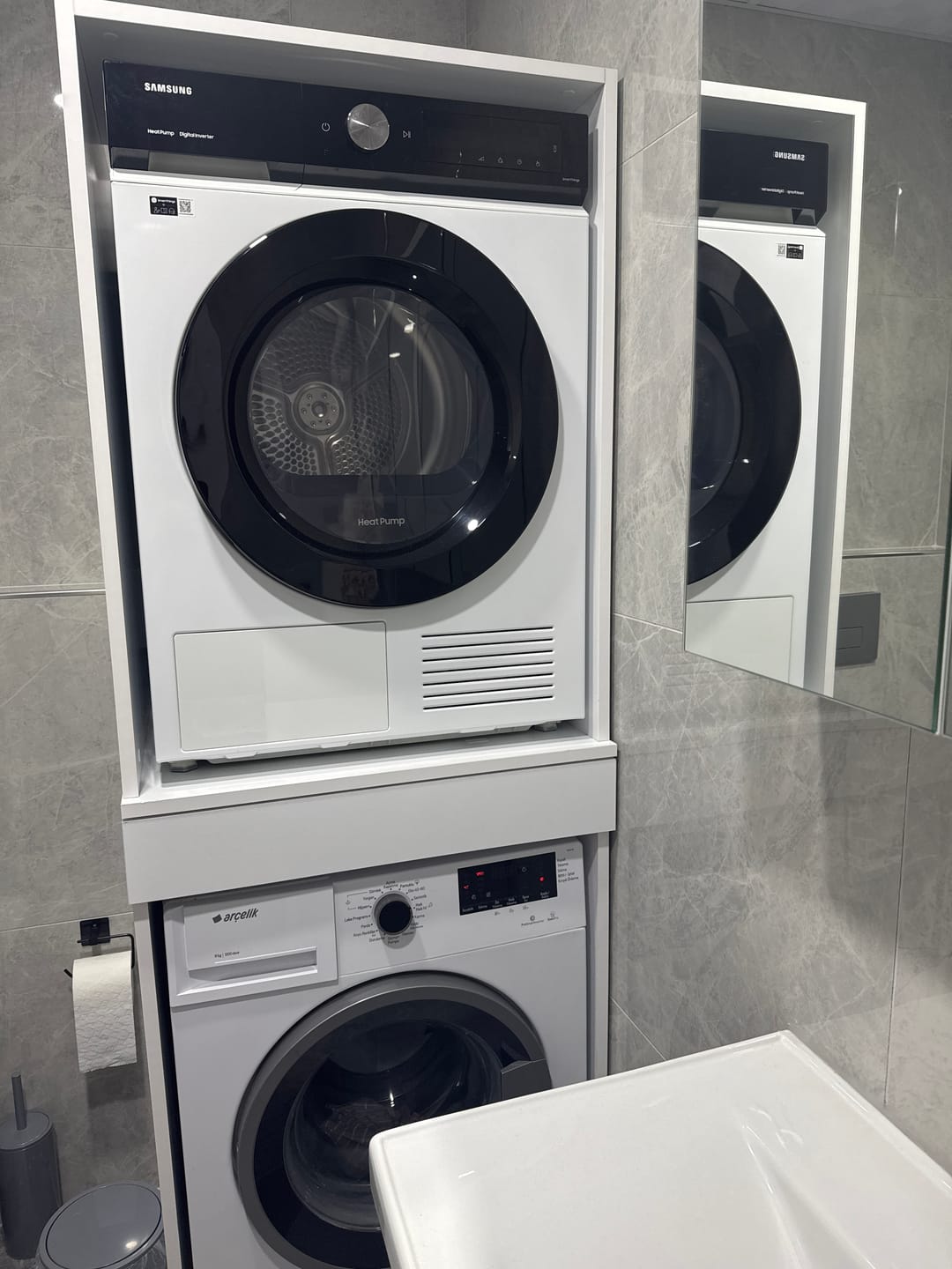Customer photo review of Rani KD113 Çamaşır Ve Kurutma Makinesi Dolabı Çekmeceli Banyo Dolabı Beyaz
