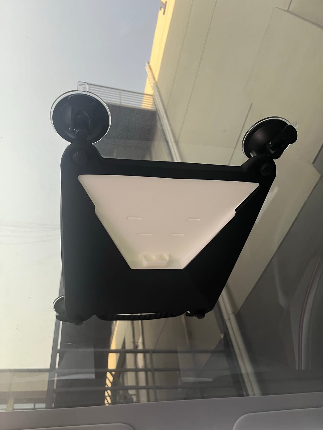 Customer photo review of Starlink Mini Suction Cup Mount with Protective Silicone Case, Shock-Absorbing Car Mount, Starlink Mini Accessories