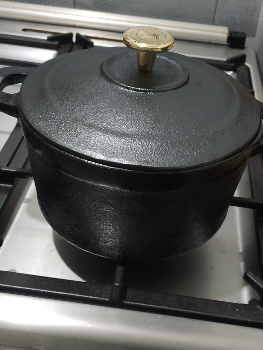 Customer photo review of Deep Round Pot 20 CM